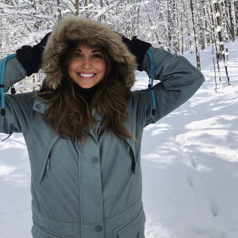 Billabong Women’s Snowboard Jacket - Medium